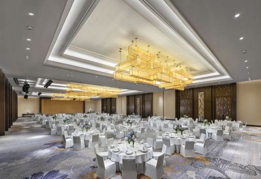 3. 힐튼 상하이 송..