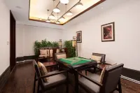 Howard Johnson Hotel Lushan Jiahao Huaihai - Fitnessstudio