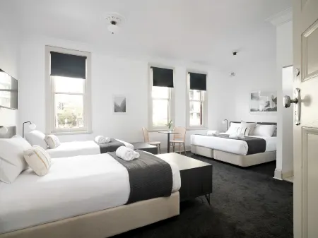 Dunkirk Hotel Pyrmont Отели в г. Pyrmont