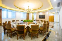 Oxygen Hotel (Continuing Education Base) - breakfast