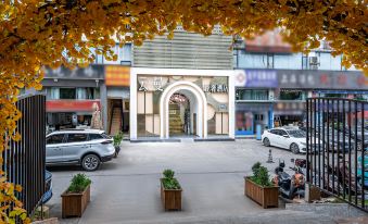 YunMan Hotel (Economic Development Kunming University)