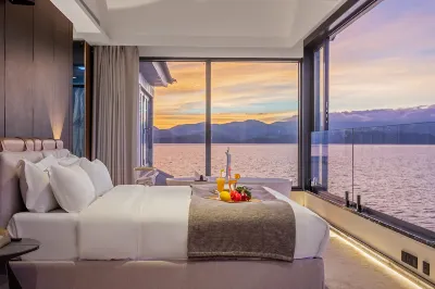 Shushu·Villa Beachfront Hotel (Erhai,Dali) Hotels near Observation Deck of Longkan Wharf