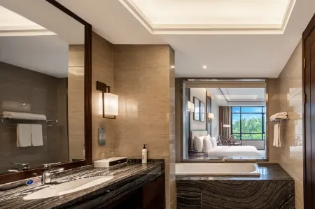 Eton Pine Valley Hotel Отели в г. Фейченг