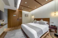 Taizhou Zimo Boutique Hotel (Fengcheng River Old Street store)