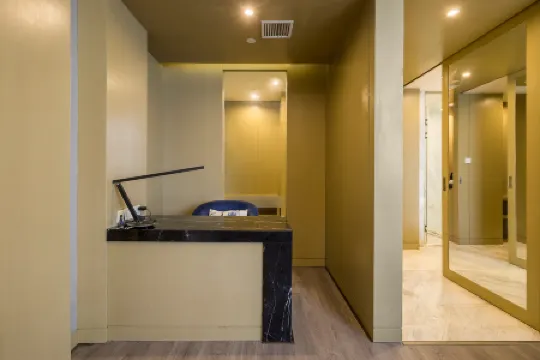 Shanghai Lujiazui Rezen Hotel