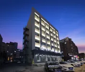 Magnolia Hotel (Jianshe Street Branch, Changchun) Hotels in Jilin University First Hospital Area