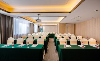 Jincheng Sunshine Licheng Hotel