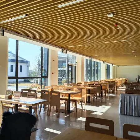 Fu Liang village head college