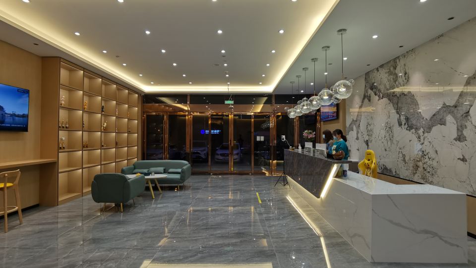Baozouxiong Hotel