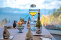 Fuxian Lake Tangsu Hot Spring Club Hotels in Chengjiang