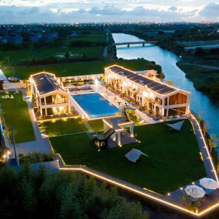 Beyond Realm Resort (Shanghai International Tourism Resort)