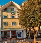 Istanbul Holiday Hotel Hotel in zona Cisterna