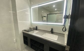 Huangshan Storm Bear E-sports Hotel