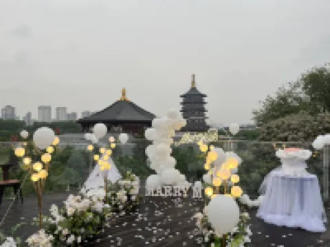 Luoyang Yijian Inn (Yingtianmen Luoqi Ancient City Branch)