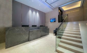 ECHIC Hotel (Guangzhou Zhujiang New Town Sports West Road Subway Station)