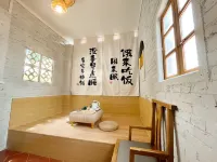 Foshan Meihao Courtyard Wangjuxingli Homestay