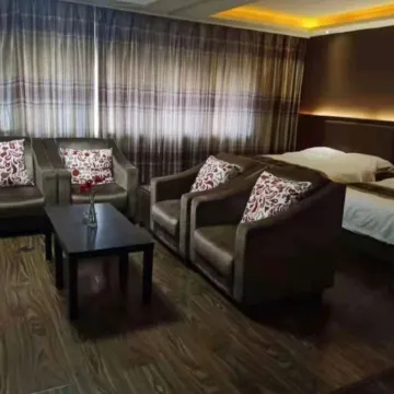Suiling Jindu Holiday Hotel
