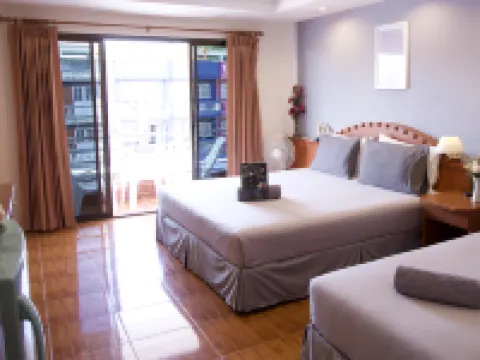 ชะอำ มาย เฮ้าส์ โรงแรมในชะอำ