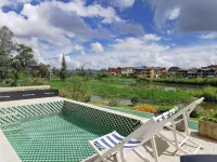 北之野設計師飯店Lotusland Hotel（青龍山碼頭店）