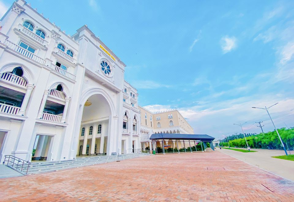 Shanghai Resort