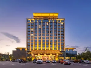 ChaXiTai Holiday Hotel in Furong Town