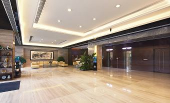 Three Gorges Serviced Apartments