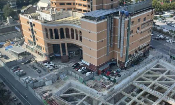 Sanjicao Youth Hostel (Huaihe Road Pedestrian Street Shop)