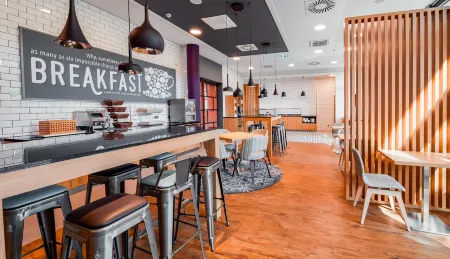 Premier Inn Mannheim City Centre