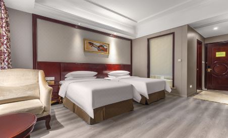 Vienna Hotel (Shanghai Songjiang Wanda) - Housity