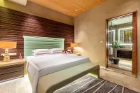 Mayland Resort - Balcony
