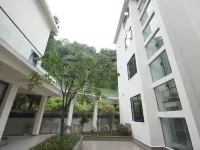 碧峯峽攬山設計師民宿 碧峰峡パンダ保護センター周辺のホテル