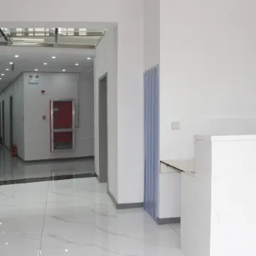Quwo Yixiang Hotel