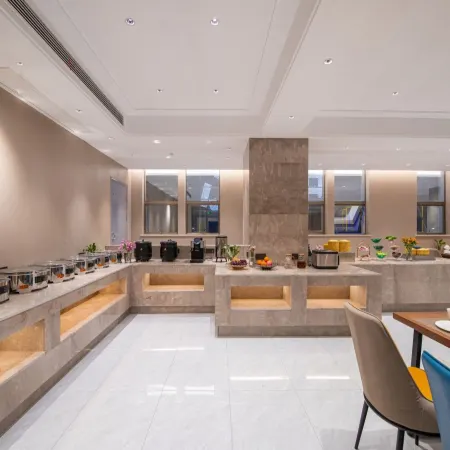 Venus International Hotel (Jiuhuashan Qingyang)