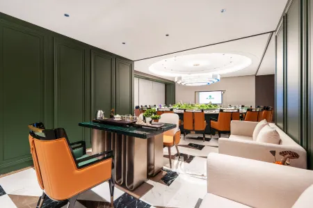 Kunming Changshui International Airport Shop