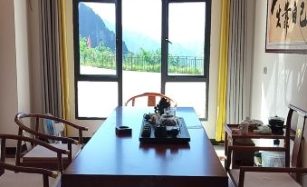 Shennongjia Township Yue Homestay