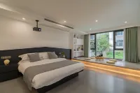 Peace And Love House