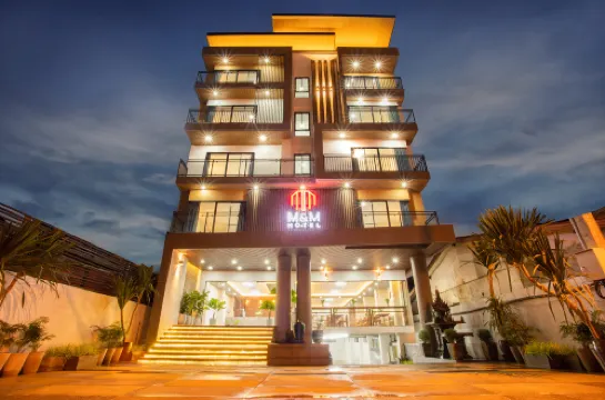 M&M酒店 萬榮酒店