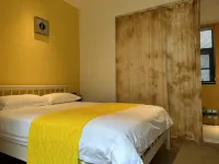 mingyuehuafang tie-dye guesthouse