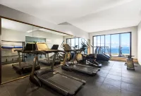 Salt Crystal Hotel By RìChū - Gym