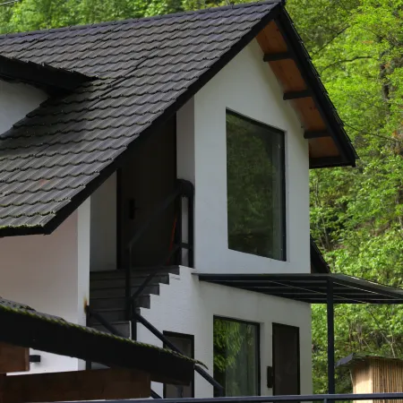 Qingyun Posthouse. Stay in the Cloudy Mountains