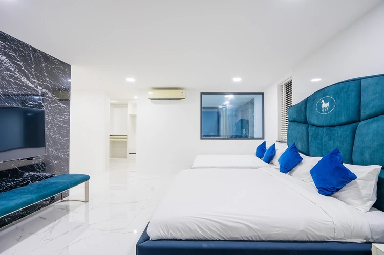 รูปภาพของไจแจนติกพูลวิลล่า 8 ห้องนอน