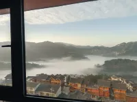 西江辰熙雲宿（千戶苗寨西門遊客服務中心店）
