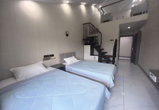 Rizhao Seaside Town Resort HotelHotel Overview