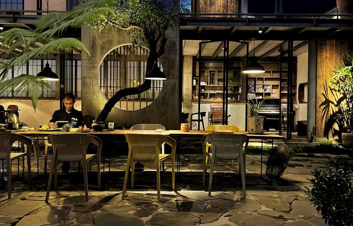 Yunman Homestay (Zhenhong Sports Center)