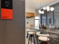 Rezen Grace Hotel, Taikoo Hui, Tianhe Sports Center, Tianhe District, Guangzhou - bar