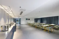 Paris Hotel Lishui Jinyun (Huzhen Branch)