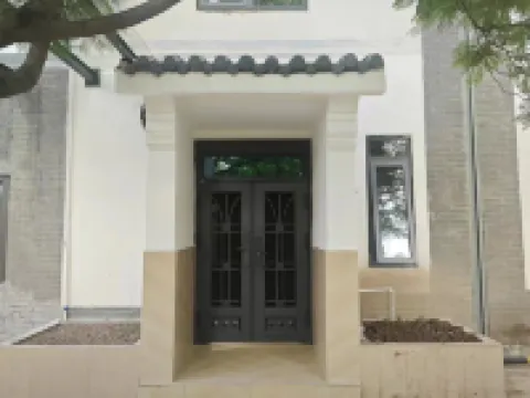 Huayu Riverside. Jingmi Xuan Homestay