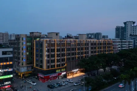 JI Hotel (Huadu Square Subway Station Branch)