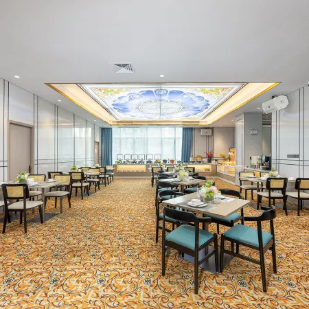 Country Inn & Suites by Radisson，Country Inn & Suites Zhuhai Pingsha Haiquan Bay Branch Hotel Отели рядом с достопримечательностью «Жухайский конный корт»
