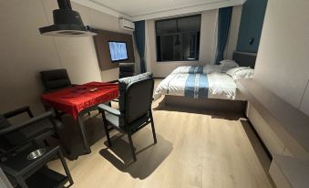 Xiaogan Baiya Fashion Hotel